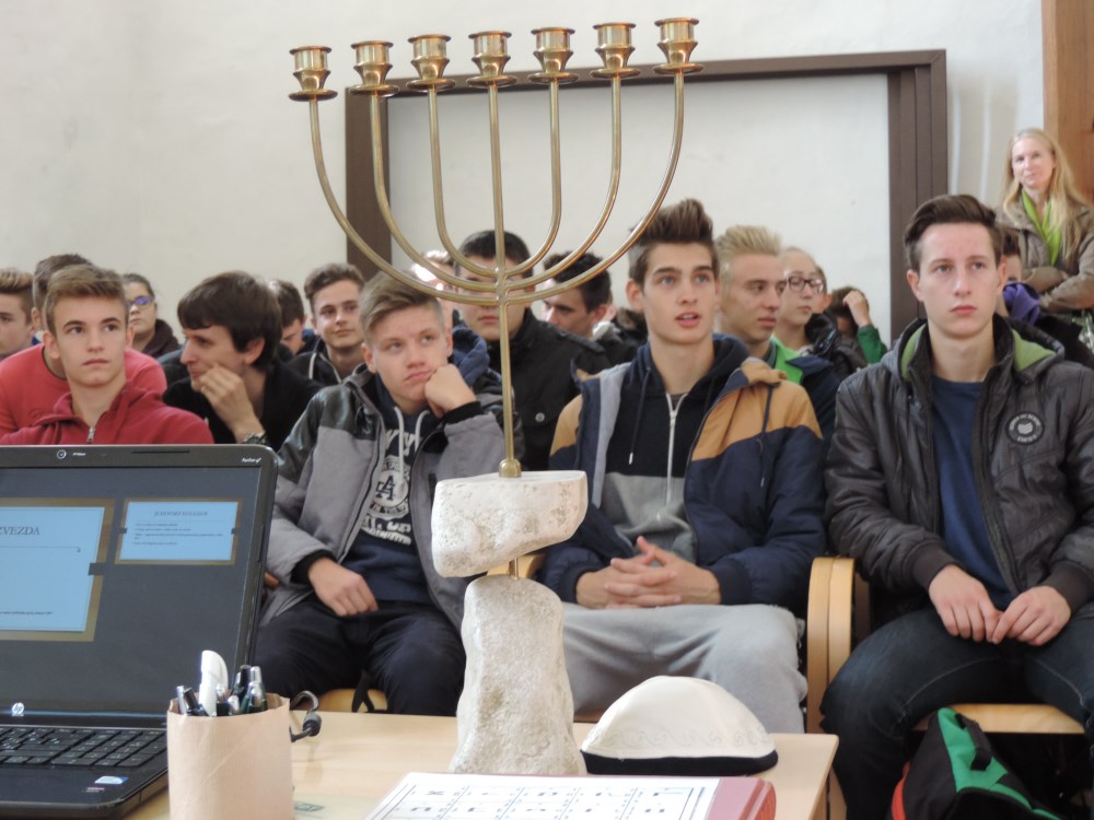 Zaključna prireditev natečaja “100 ljudi 100 čudi”