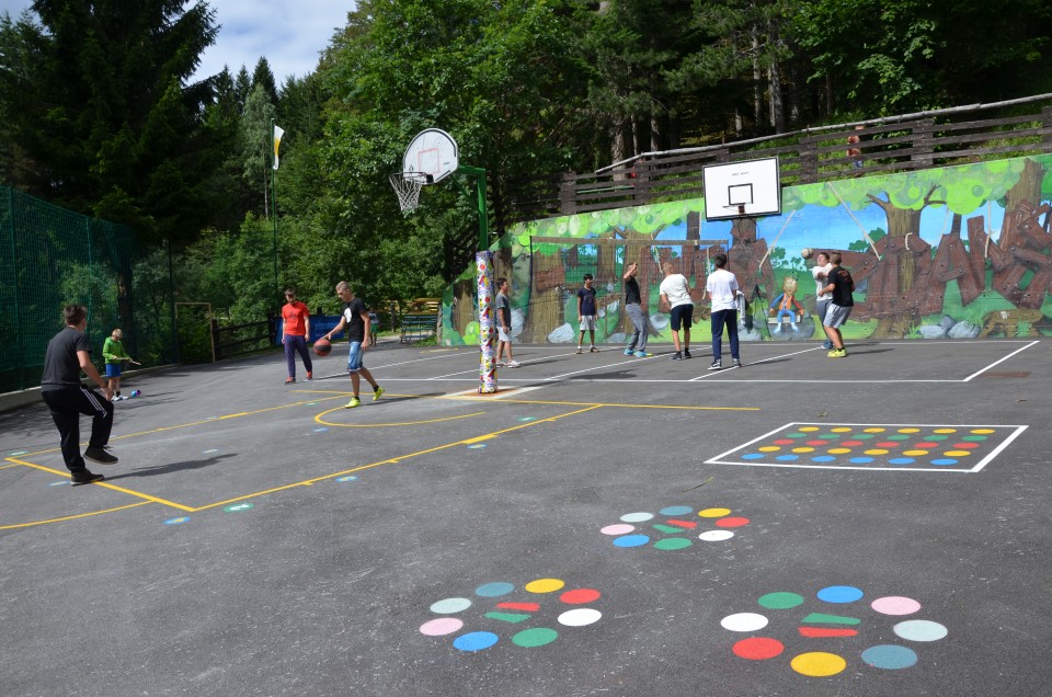 Dom Miloša Zidanška (DMZ) na Pohorju