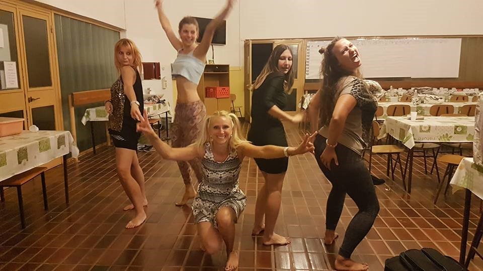 39344121_10215297246602608_2996427888749707264_n