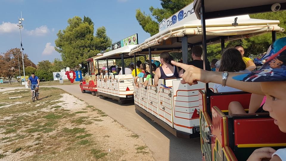 39575591_10215315569060658_1775367612755083264_n