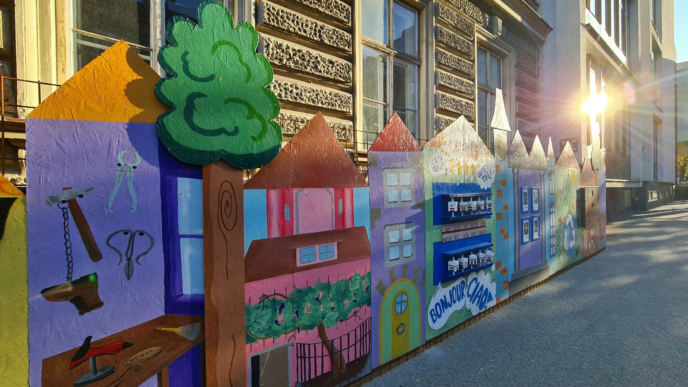 Napoved prostega delovnega mesta – Programski sodelavec v Domu ustvarjalnosti mladih Maribor